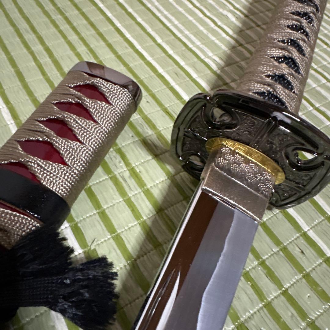 模造刀　刀　剣　ソード　工芸品　武具　武器　侍　赤　太刀