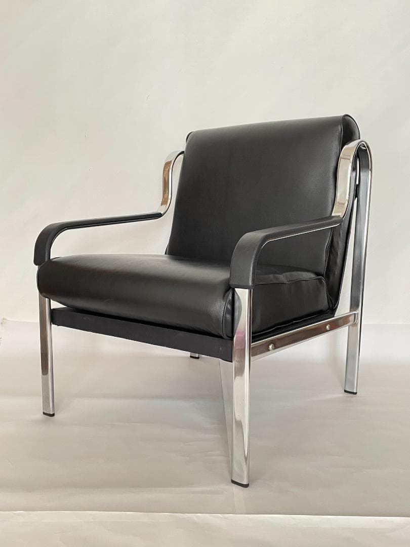 【便利な後ろポケット付き】　ソファ　1人掛け　ブラック　シルバー