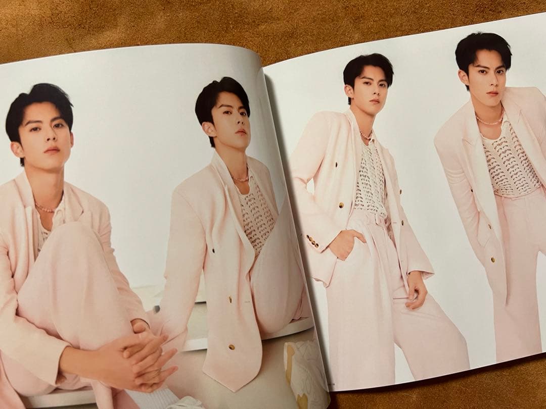 蒼蘭訣 王鶴棣　110枚写真入り個人写真集ワンホーディー写真集34p2023-1