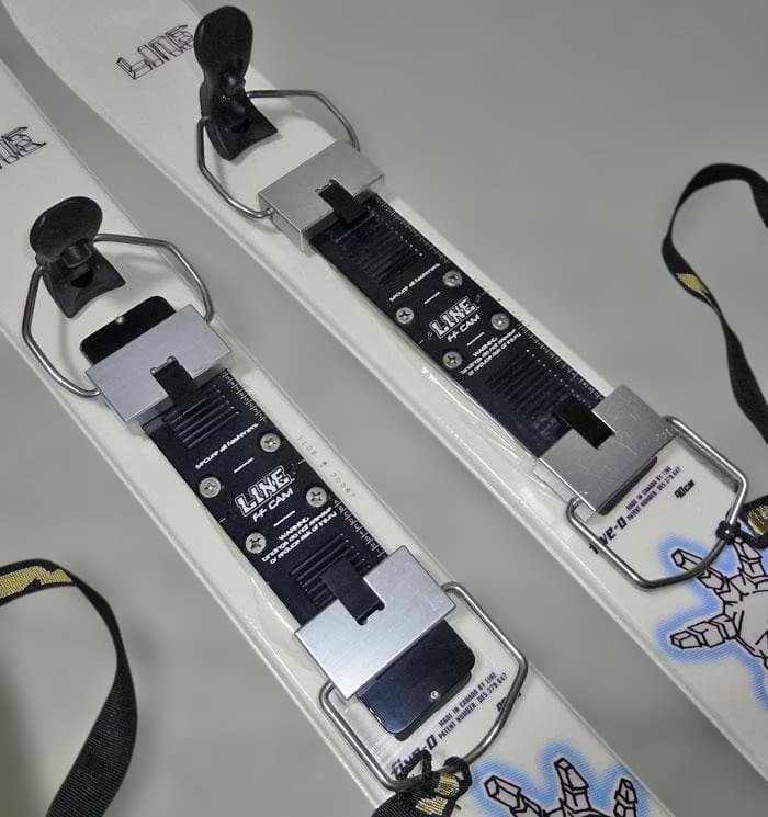 週末値下中　LINE　FIVE-O アルミビンディング　ショートスキー　90cm
