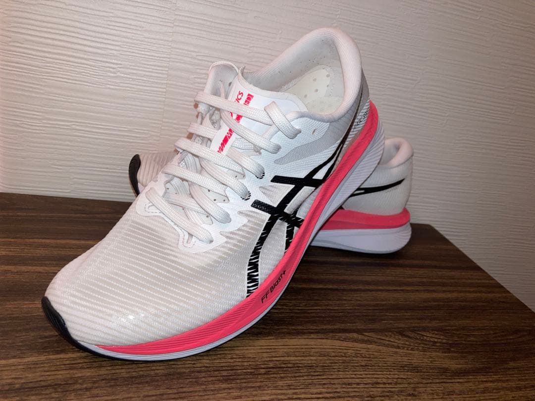 アシックス　マジックスピード3