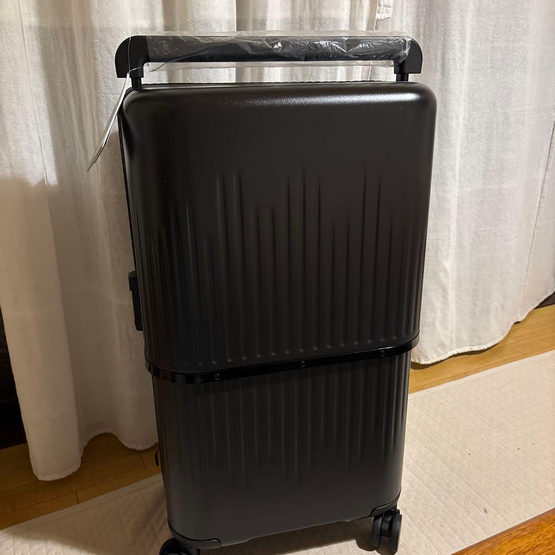 VELO ヴェーロ　伸縮型　スーツケース　三段階サイズ可変式　ブラック