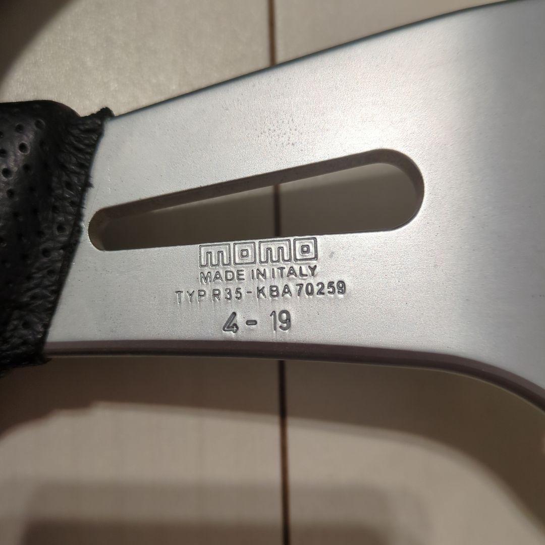 MOMO TYPE R35 ステアリングホイール