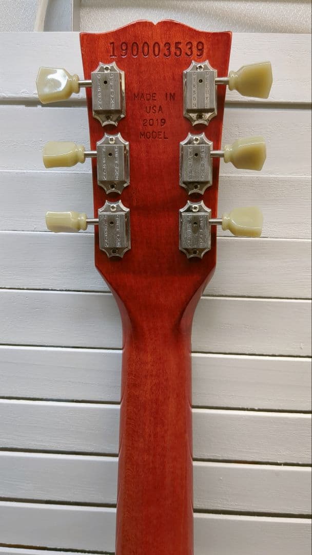 Gibson Tribute 2019 エレキギター ケース付 ギブソン