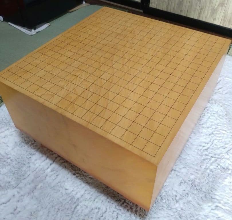 値下げ【囲碁】国産本榧　囲碁盤6.2寸　板目　足つき