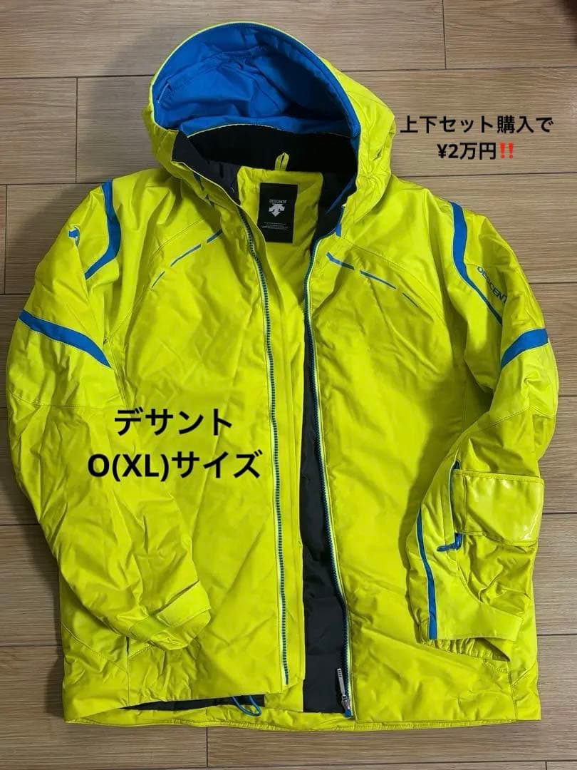 デサント スキーウェア フード付き