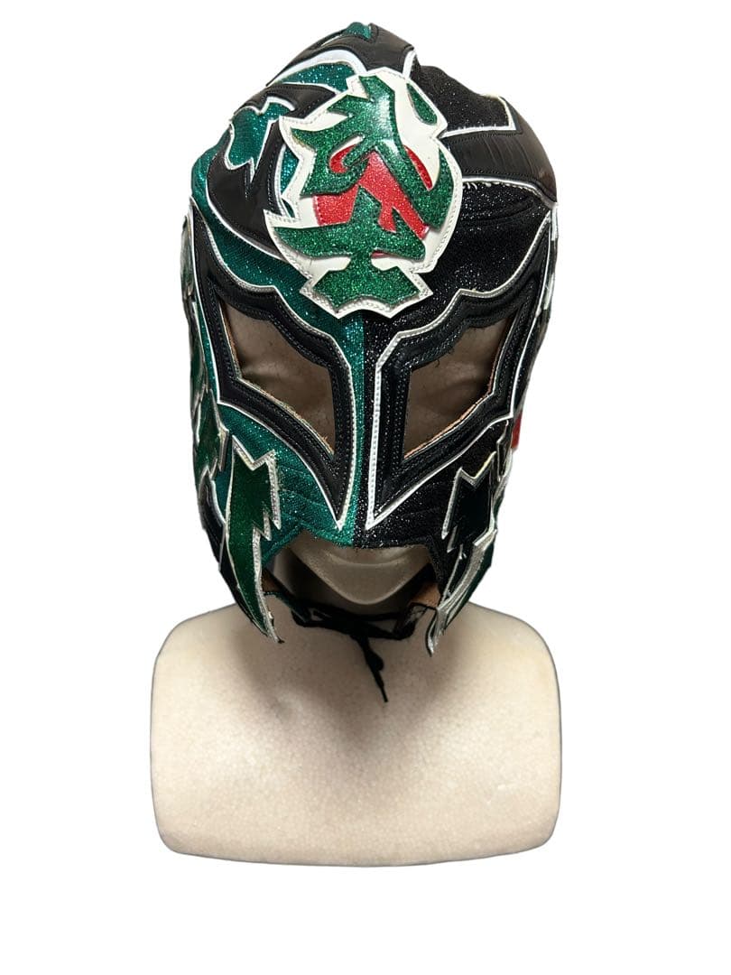 新日本プロレス ロスインゴベルナブレス BUSHI 試合着用直筆サイン入 マスク