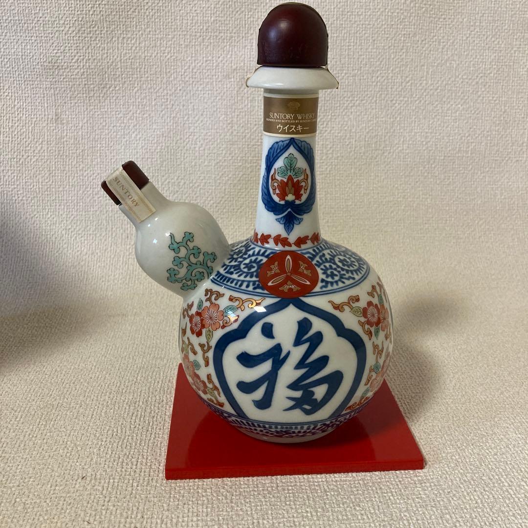 ⑥サントリー 特製ウィスキー 有田焼 染錦福寿文乳首徳利瓶 箱付き　未開封