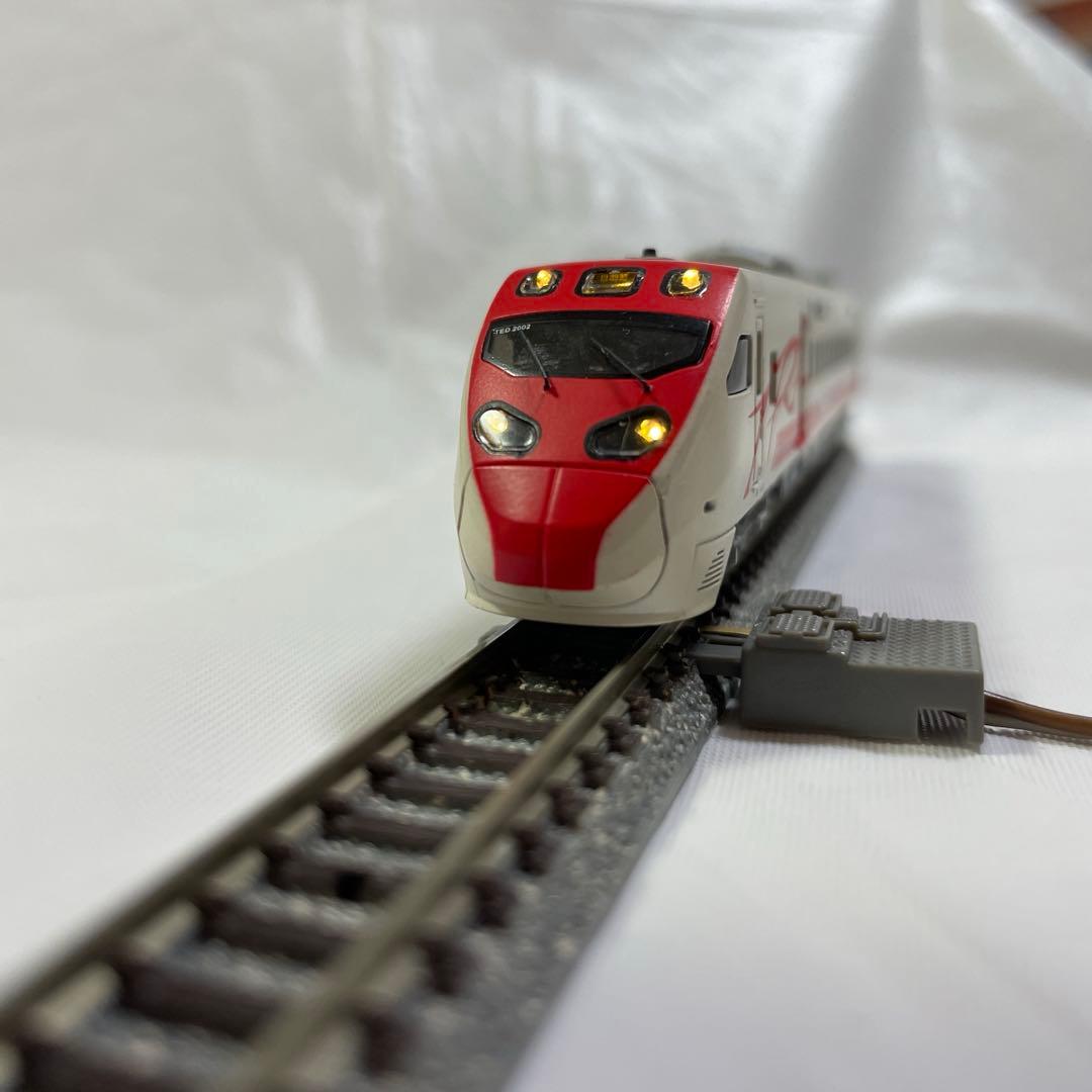 三鶯重工 TW10-002.003 台鉄2000 プユマ号　8両セット