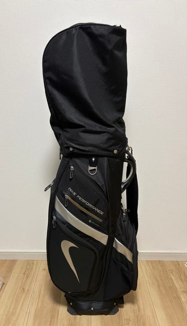 ナイキ　キャディバッグ