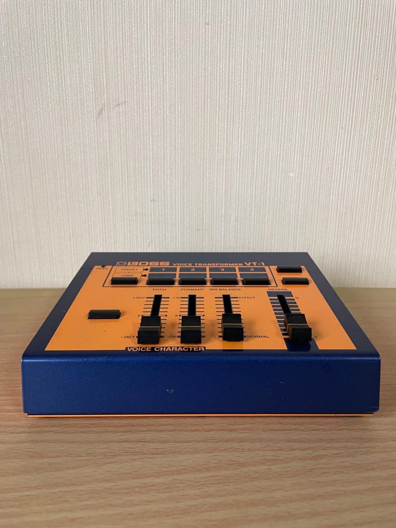 Boss VT-1 ボイストランスフォーマー