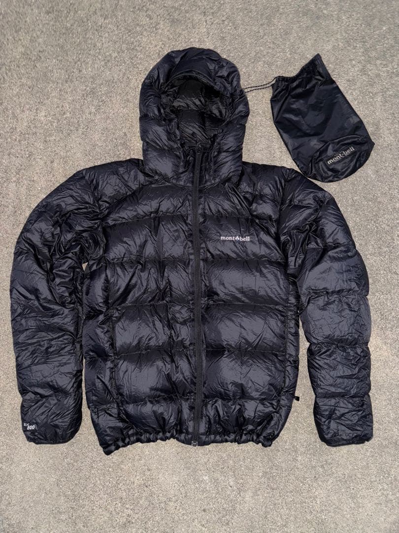 モンベル　ライトアルパインダウンジャケット　フード付き　Lサイズ　ブラック