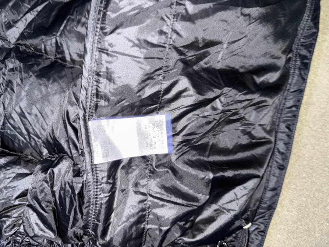 モンベル　ライトアルパインダウンジャケット　フード付き　Lサイズ　ブラック