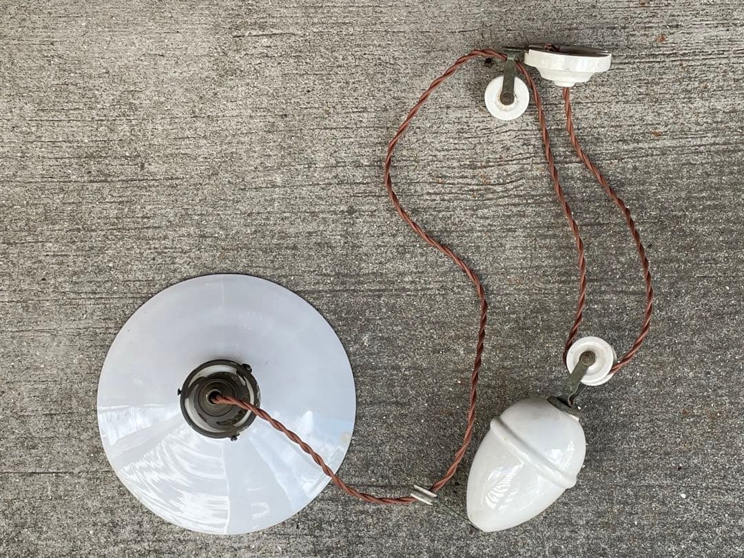 【merci】 2a. フランス　吊り下げ　滑車　ランプ　古道具　店舗什器カフェ