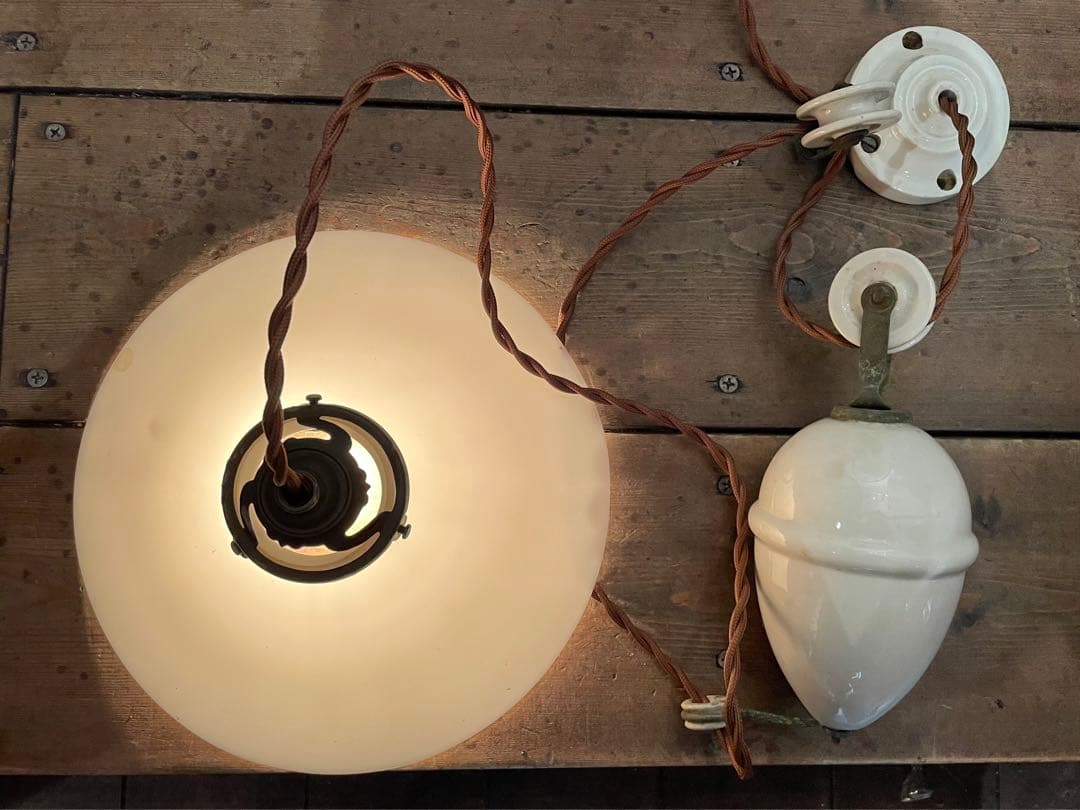 【merci】 2a. フランス　吊り下げ　滑車　ランプ　古道具　店舗什器カフェ