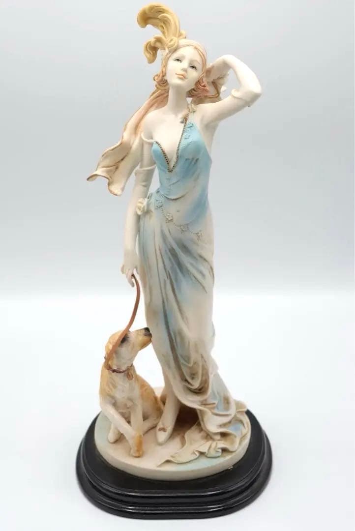 ジュゼッペ・アルマーニ　「ヴィーナスと犬」フィギュリン　ヴィンテージ　希少