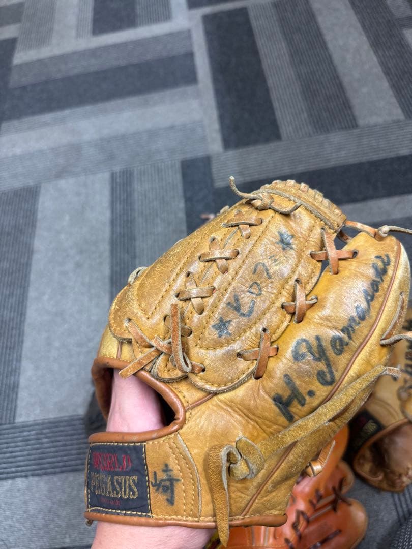 野球グローブ 5個