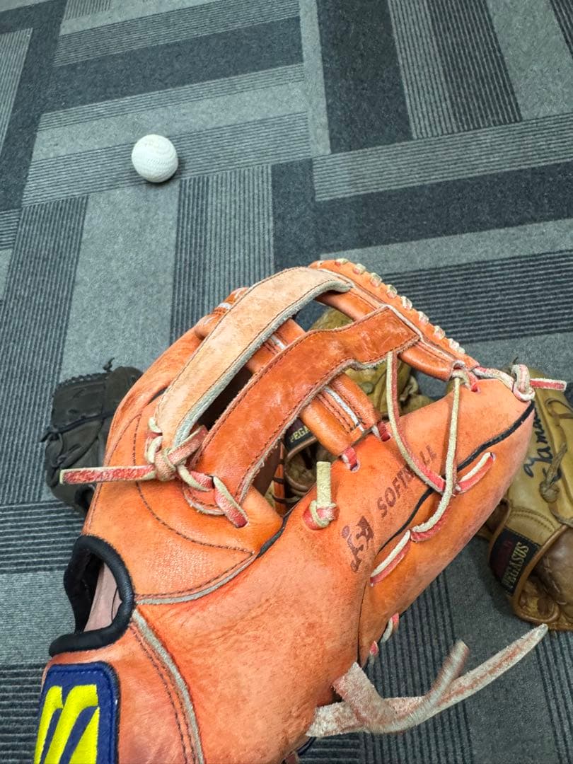 野球グローブ 5個