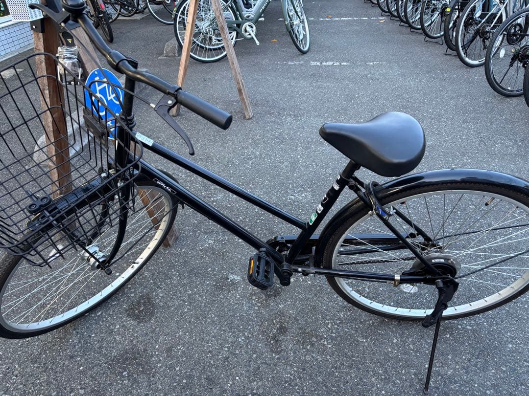 黒色 シティサイクル 前バスケット付き