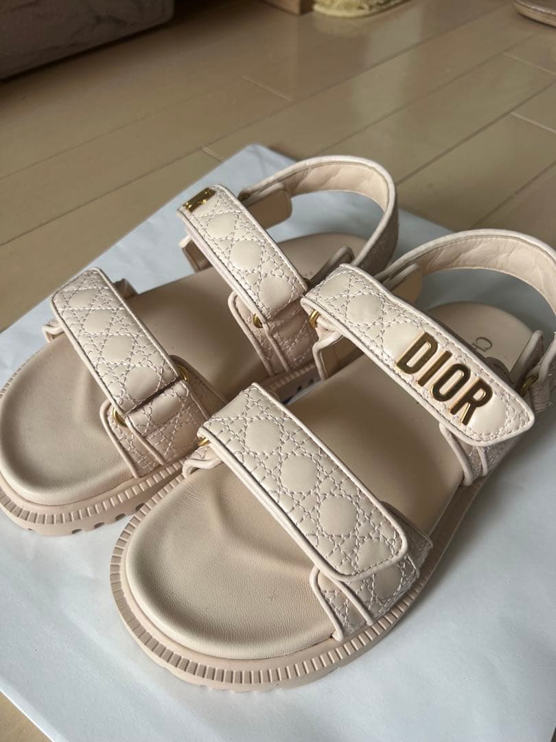 Dior カナージュキルティング Dioract サンダル ピンク