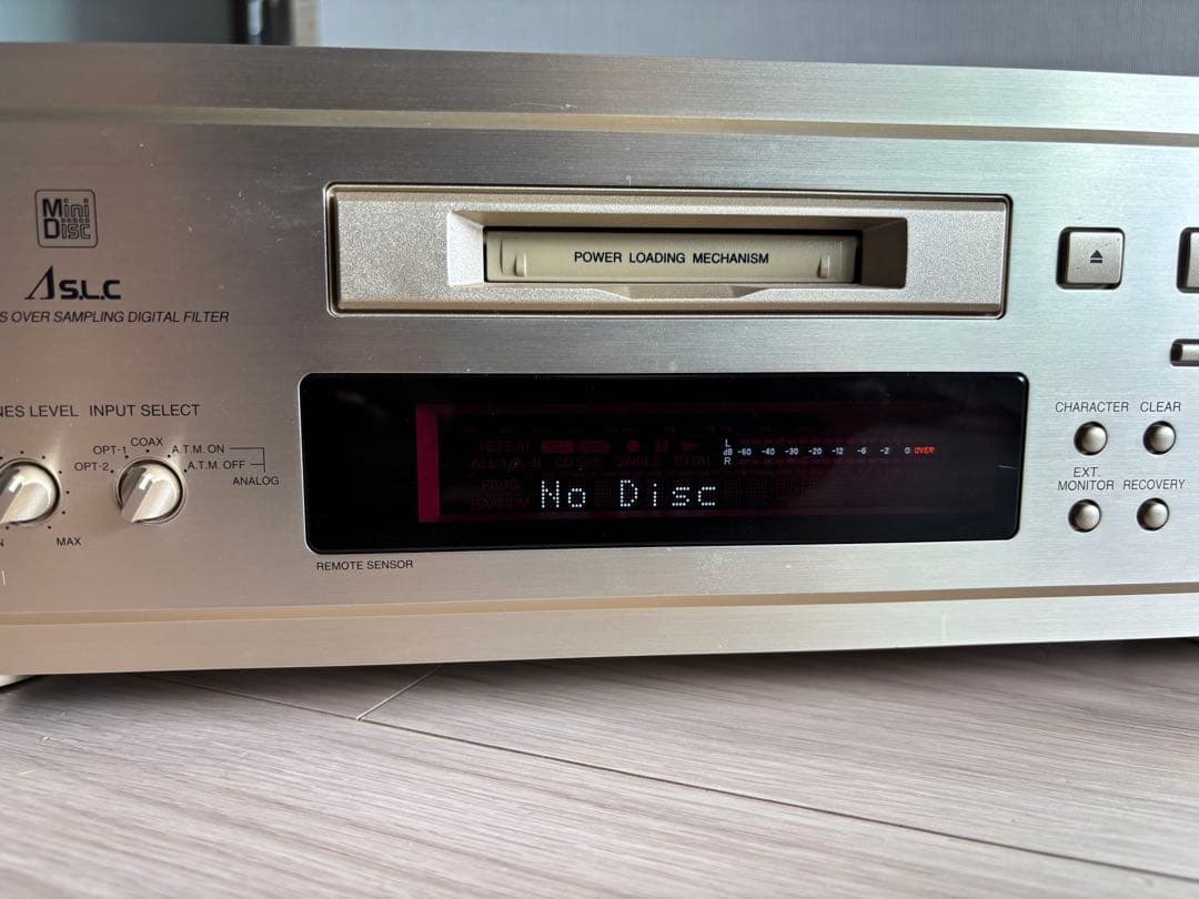 DENON MDデッキ　MD-1000