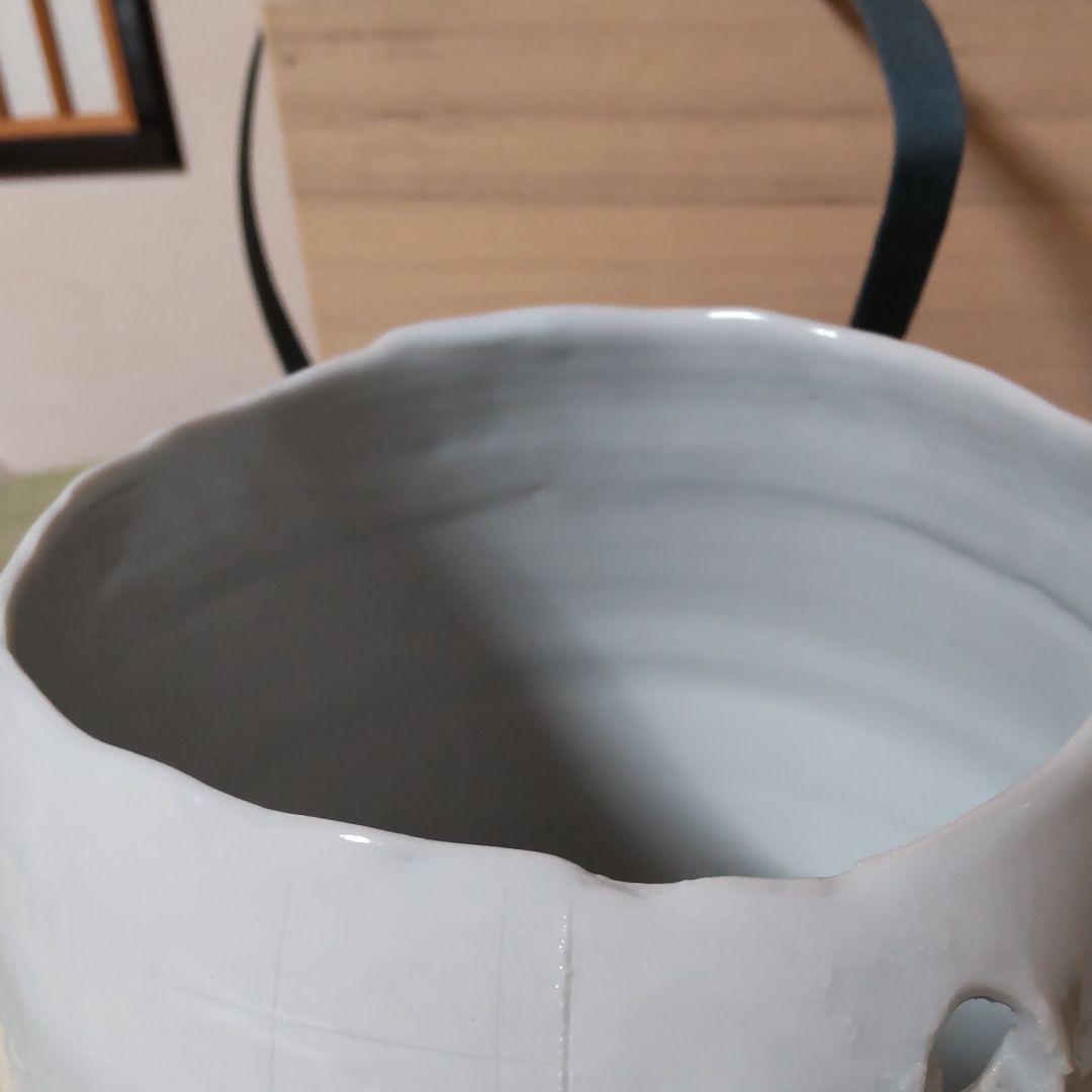 九谷焼壽楽窯　嶋田正則作【白磁穿相】壺