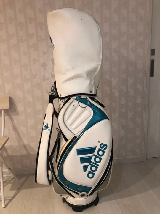 adidasキャディバック