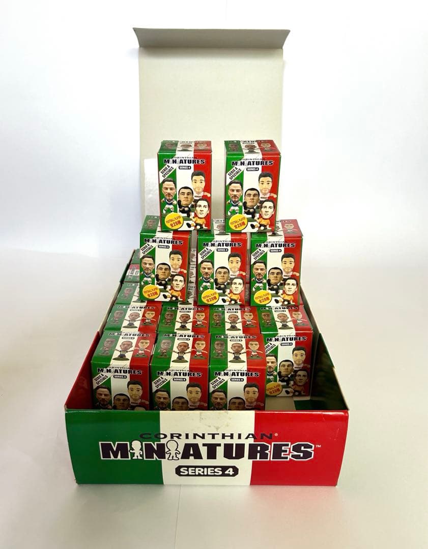 コリンシアン　サッカー　イタリア　セリエA  フィギュア　1カートン　1箱