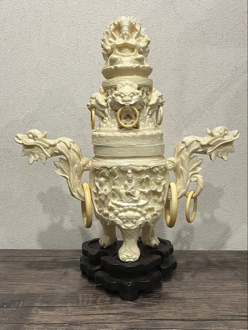 【送料込み】中国骨董　唐木台付き　彫刻　置物　象 大型香炉 手彫工芸品 三鼎型