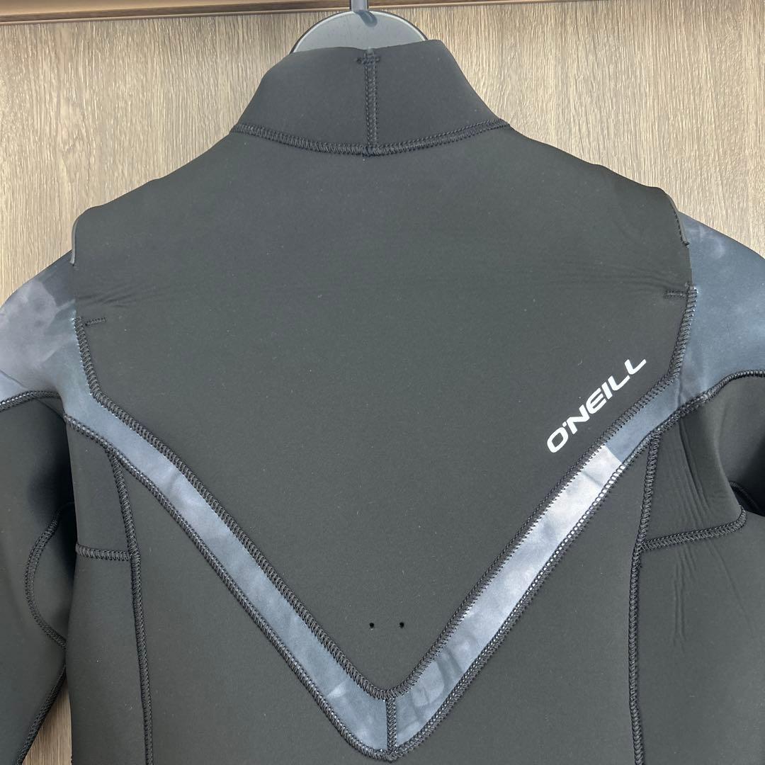 【新品未使用】オニール SUPERFREAK Z.E.N.フルスーツ 3/2mm