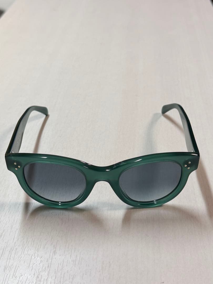 CELINE セリーヌ グリーン サングラス