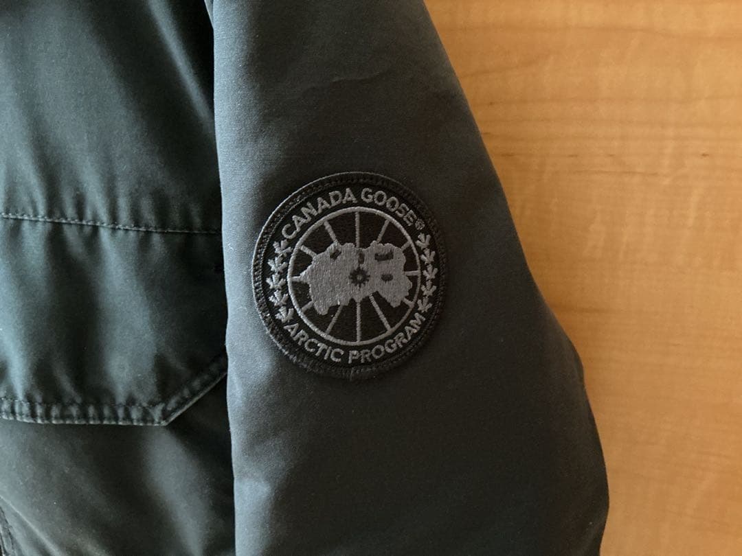   ダウンジャケット