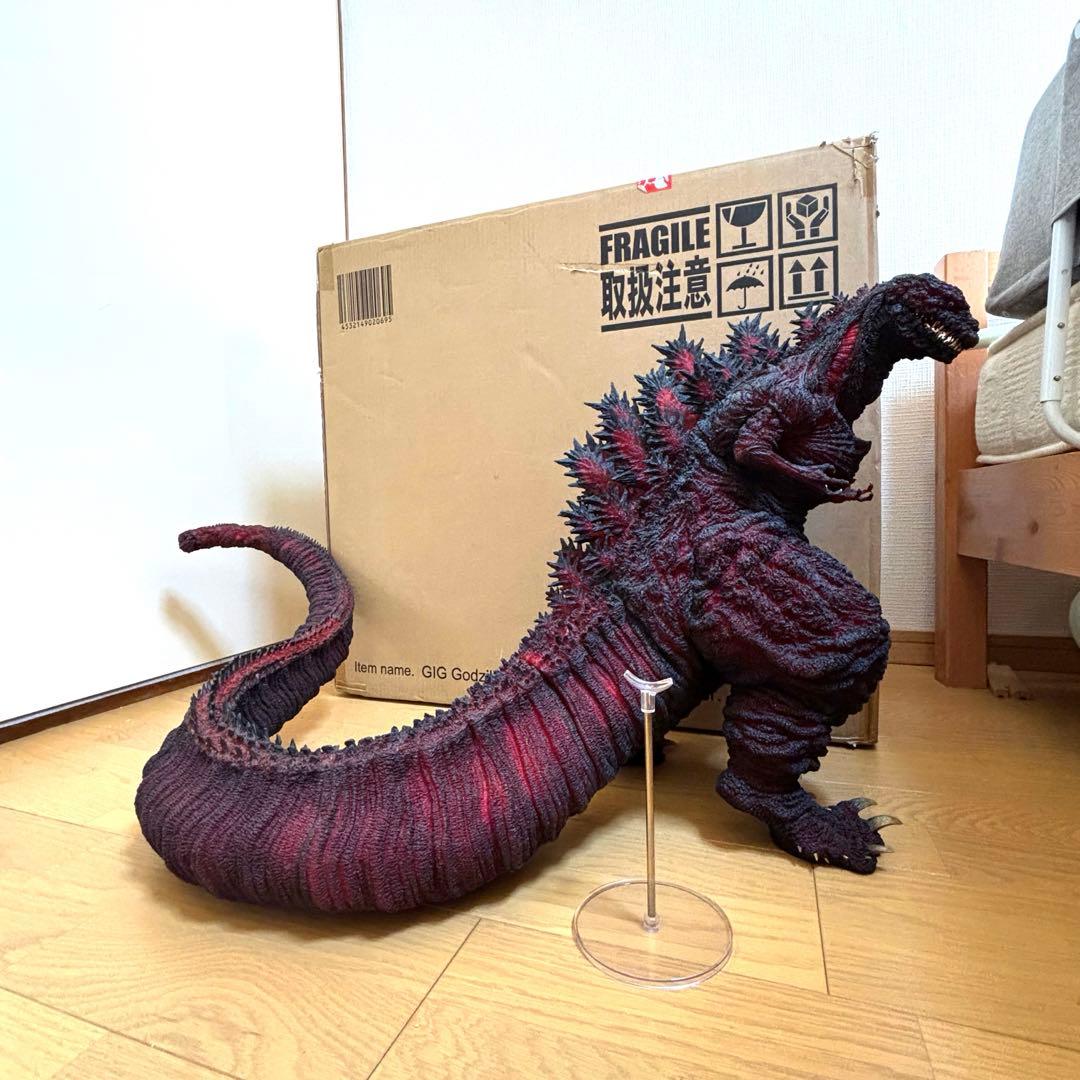 ゴジラ2016 ギガンティック　レッドクリアver ゴジラストア限定版