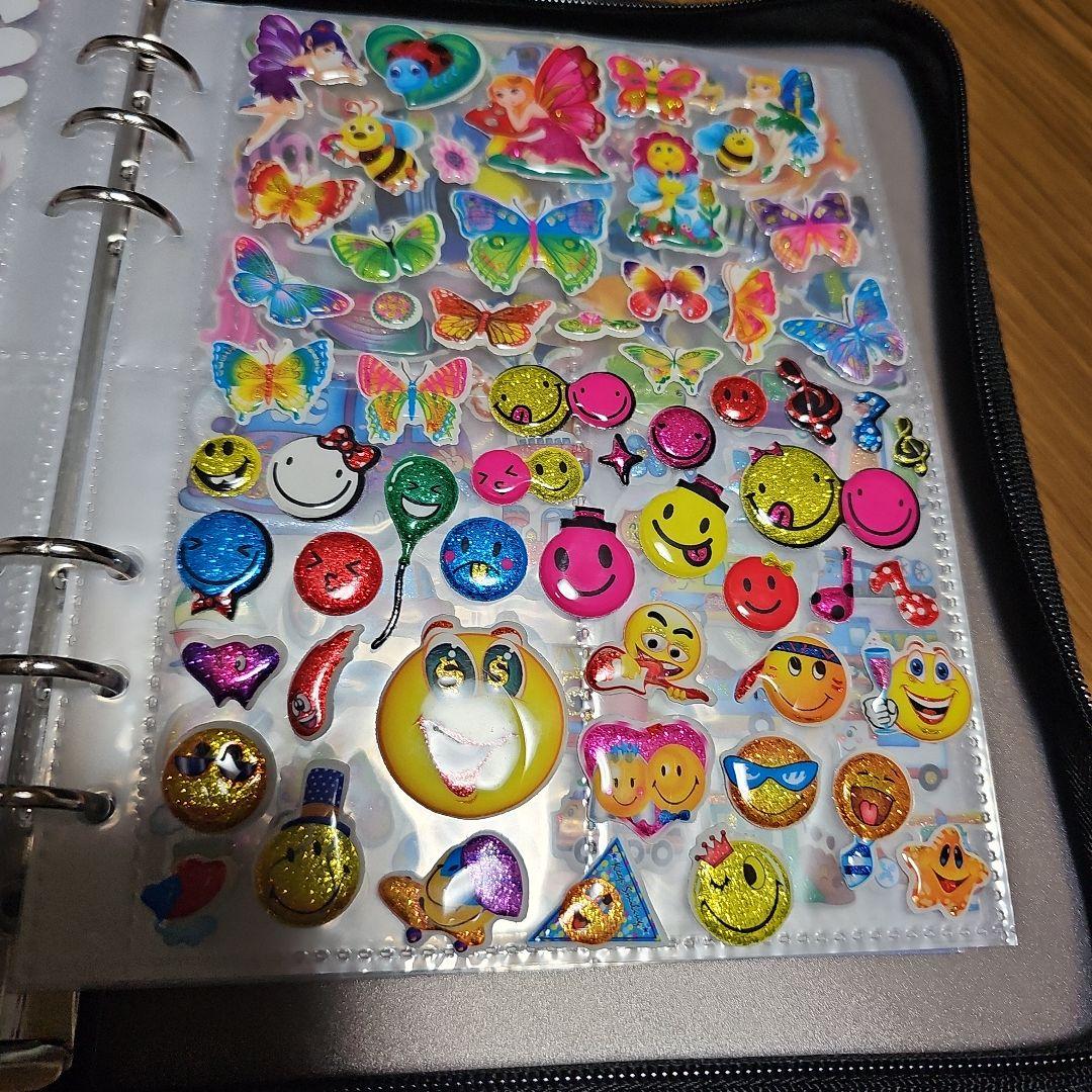 シール帳完成品　おはじきシール、タイルシール