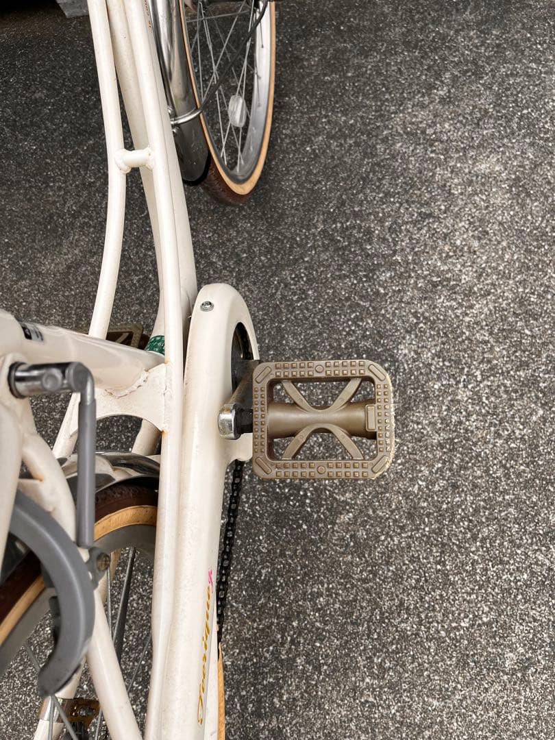 【Ki※】アサヒサイクル　女の子　クリーム色 20インチ 前カゴ付き