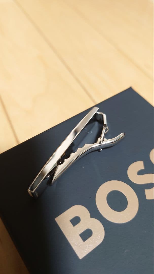 新品未使用【BOSS 】タイバー