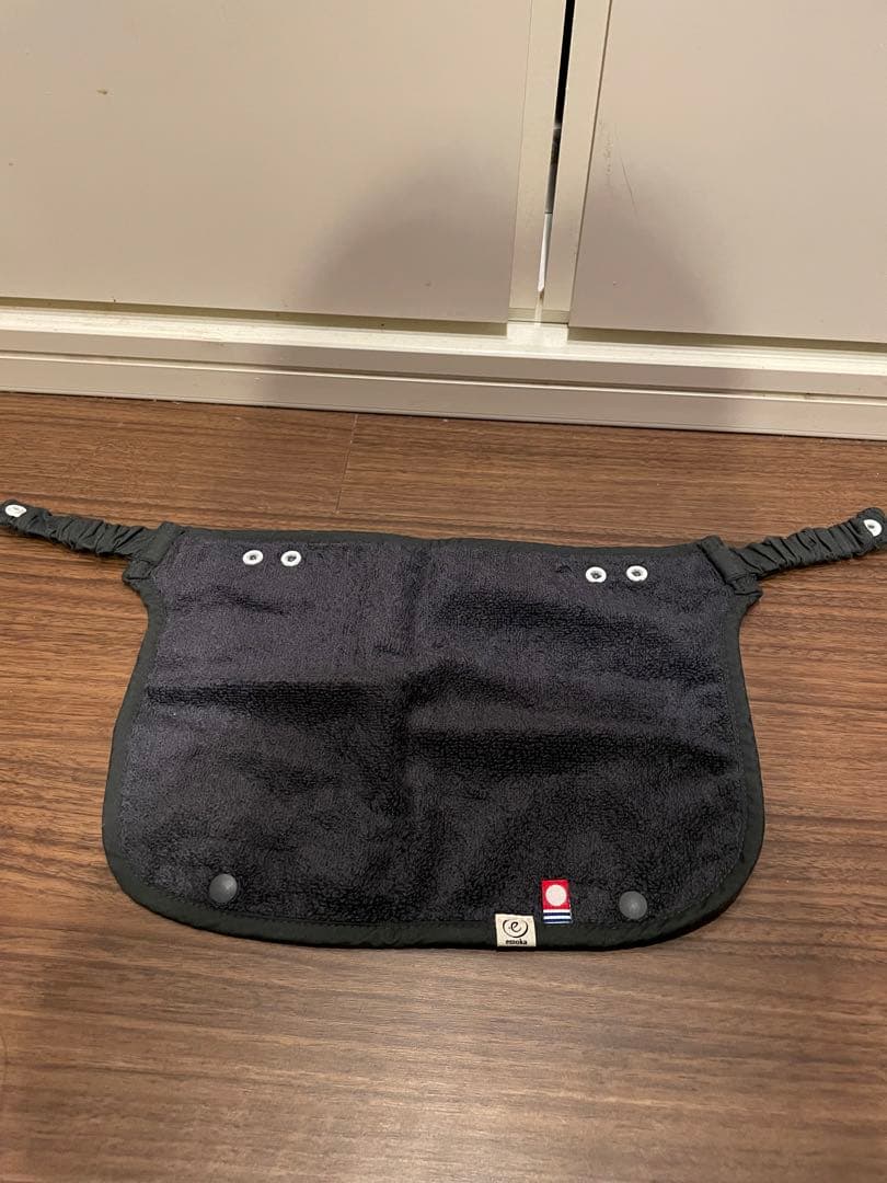 エルゴベビー OMNI Breeze ブラック よだれ胸カバー&肩パッド付き