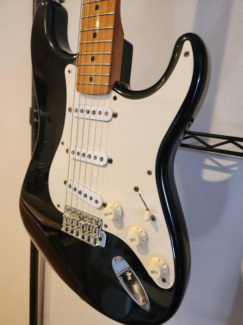 Fender Japan ST57-115 Early EXTRAD Eシリアル