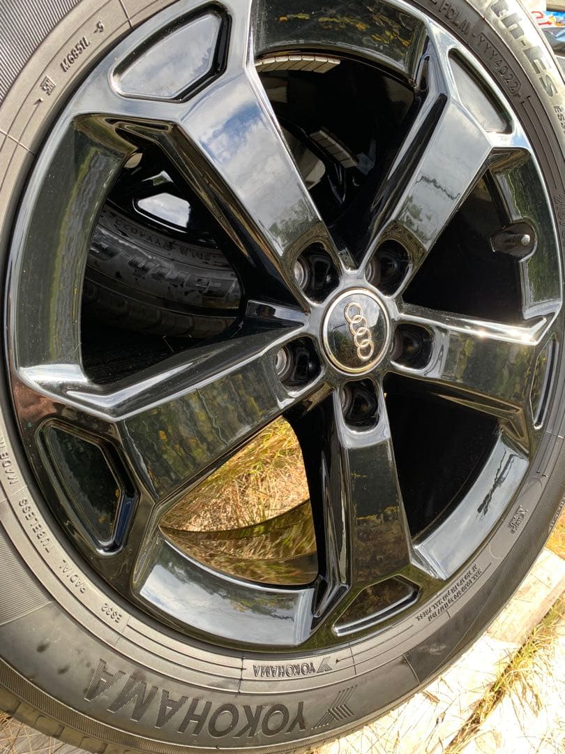 アウディQ2 純正 オプション ホイール17インチ