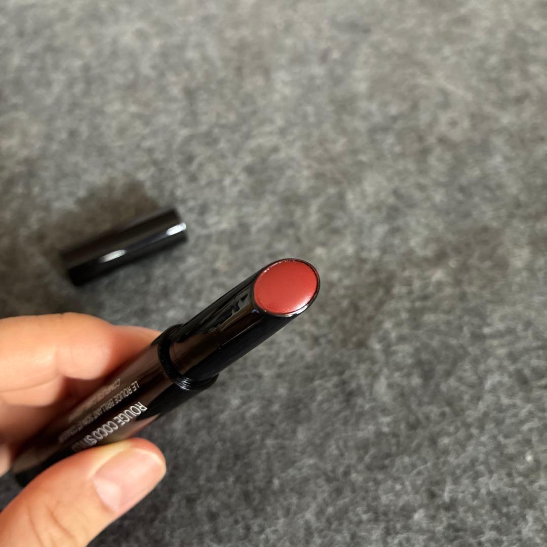 CHANEL アイライナーとリップのセット