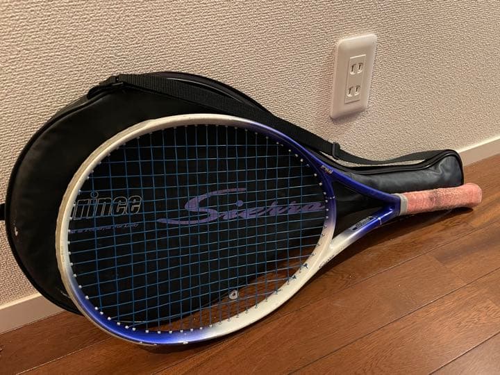 大幅値下げ！ prince 軽量 硬式ラケット 中級〜上級者用