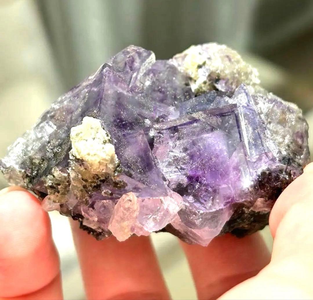 中国産　フローライト　パイライト　水晶　共生鉱物　原石　鉱物標本