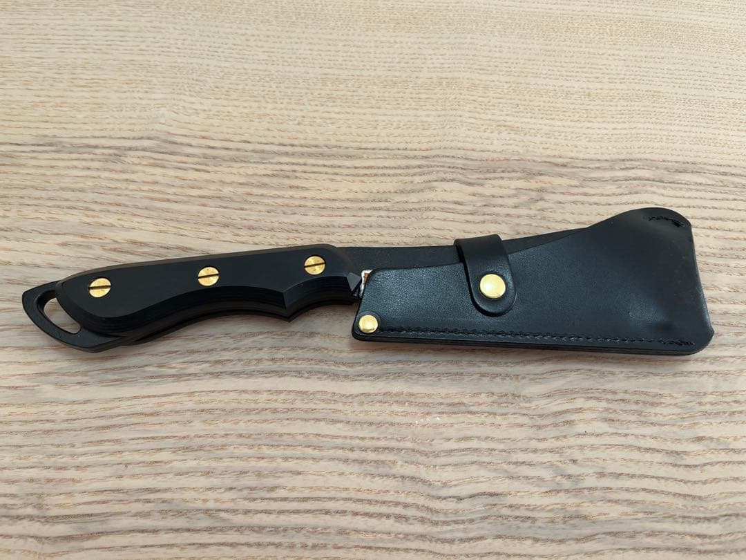 フェデカ 鍛造バトニング鉈 プレーンブラック