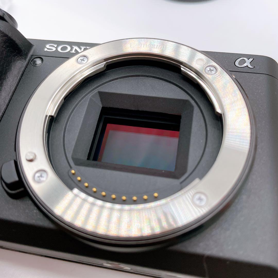 【シャッター　228回】　SONY ソニー　α6400 ミラーレス一眼カメラ