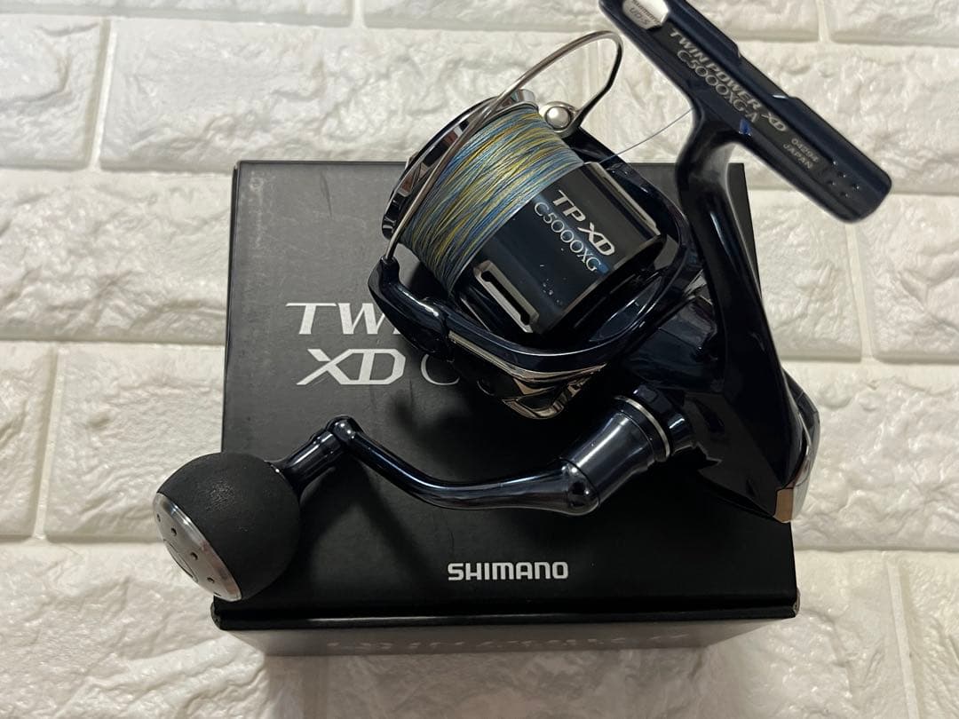 SHIMANO シマノ スピニングリール　21ツインパワーXD C5000XG