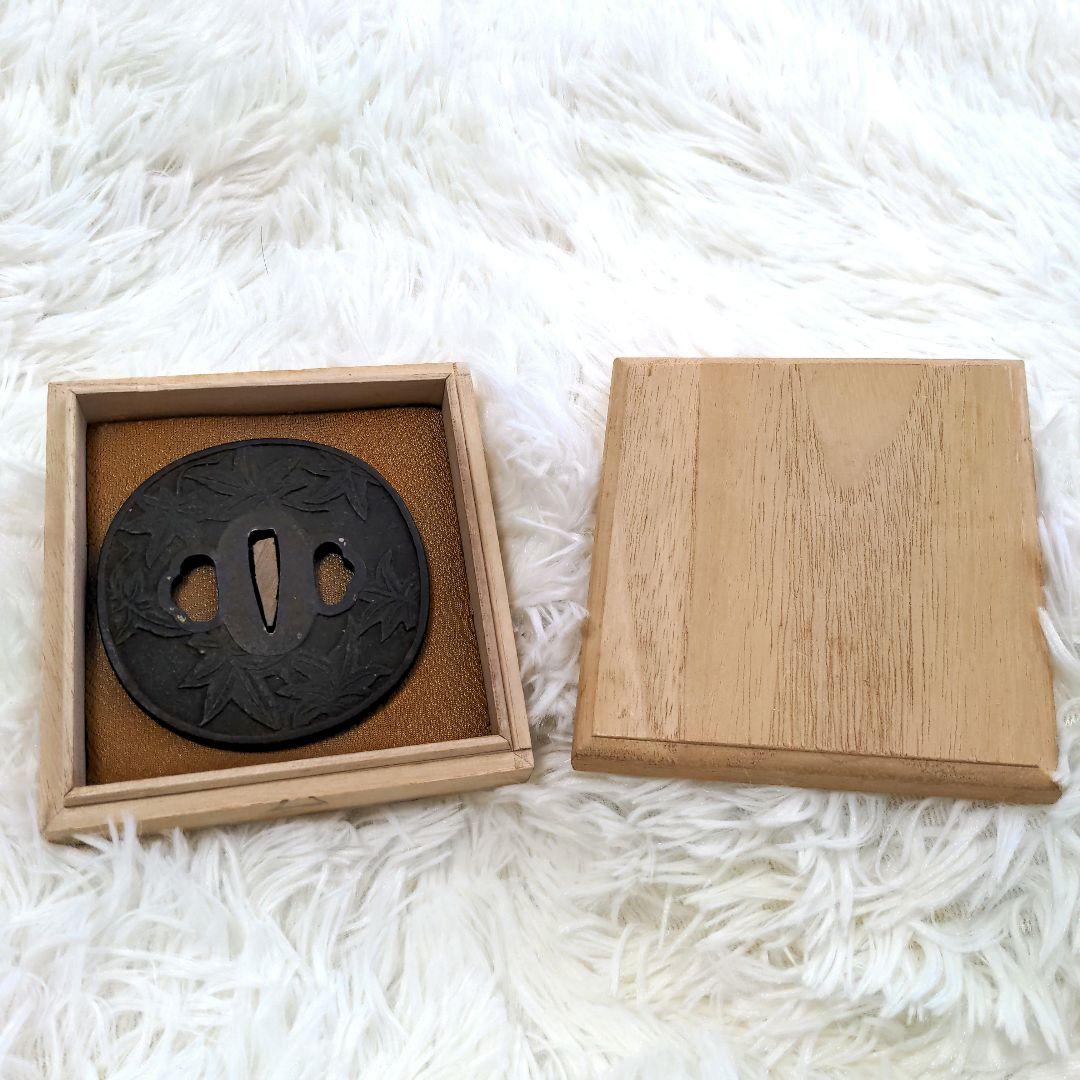 鍔・紅葉図・刀装具・刀剣小道具