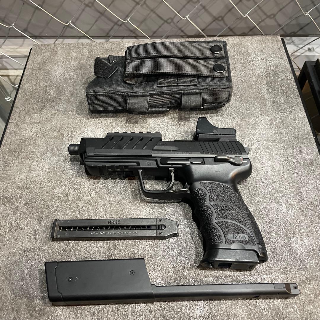 東京マルイ　HK45 電動ハンドガン及びレッドドットサイト及びケース等付き