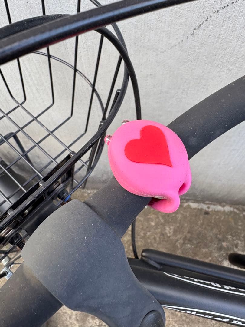 子供用自転車 ブラック 前面バスケット付き　ビーチクルーザー