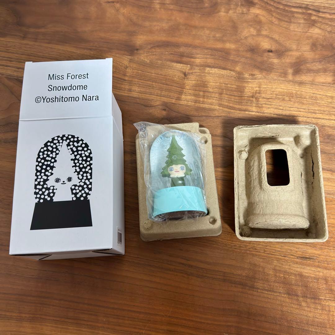 奈良美智「あおもり犬スノードーム」「森の子スノードーム」セット