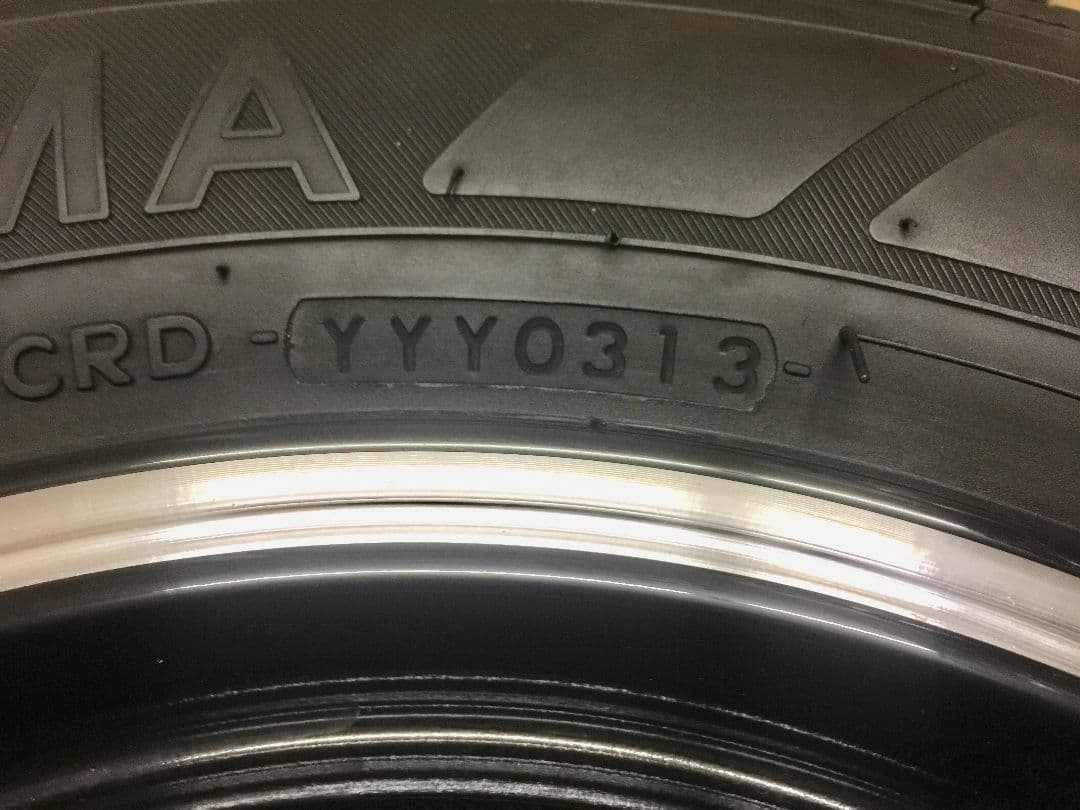 g*r様 ヴィセンテ 13インチ 165R13 8PR 5H114.3 スタッド